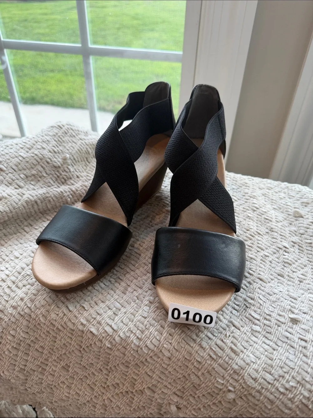 Dr. Scholl's Black Elastic Crisscross Wedge Sandals with Leather Front Strap